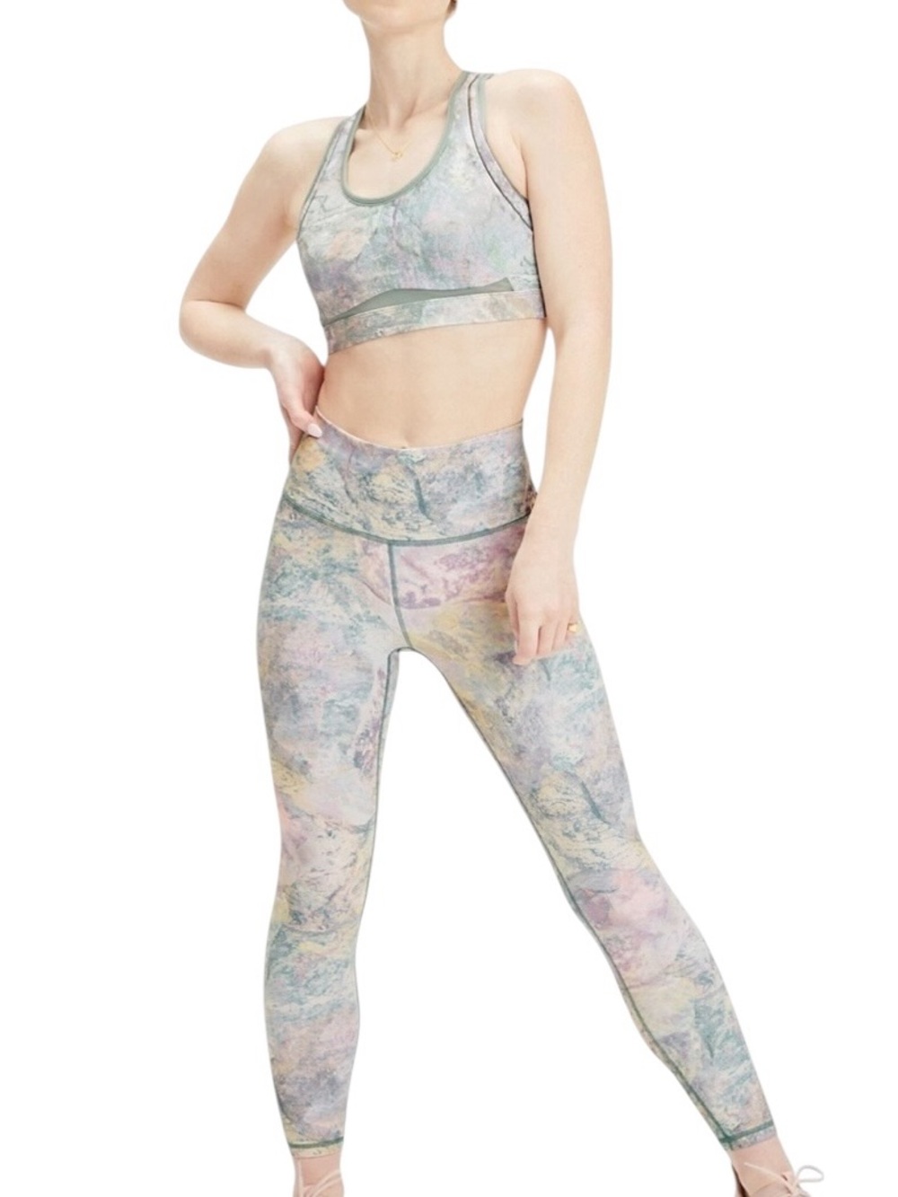 FABLETICS: Belle High Impact Sports Bra and Matching Leggings Set - Sz Small